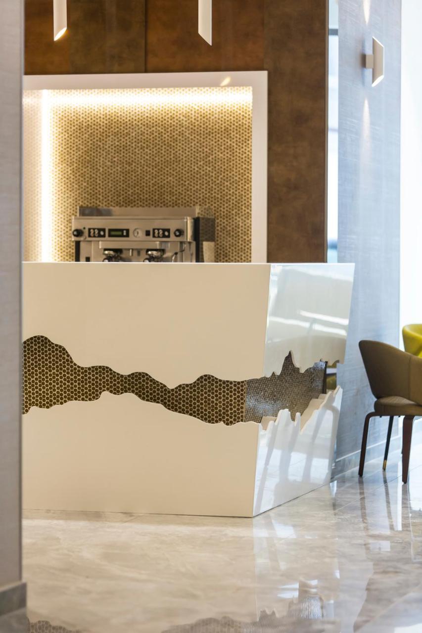 Hotel Olanesti & Spa Medical Бэи­ле-Олэ­неш­ти Экстерьер фото
