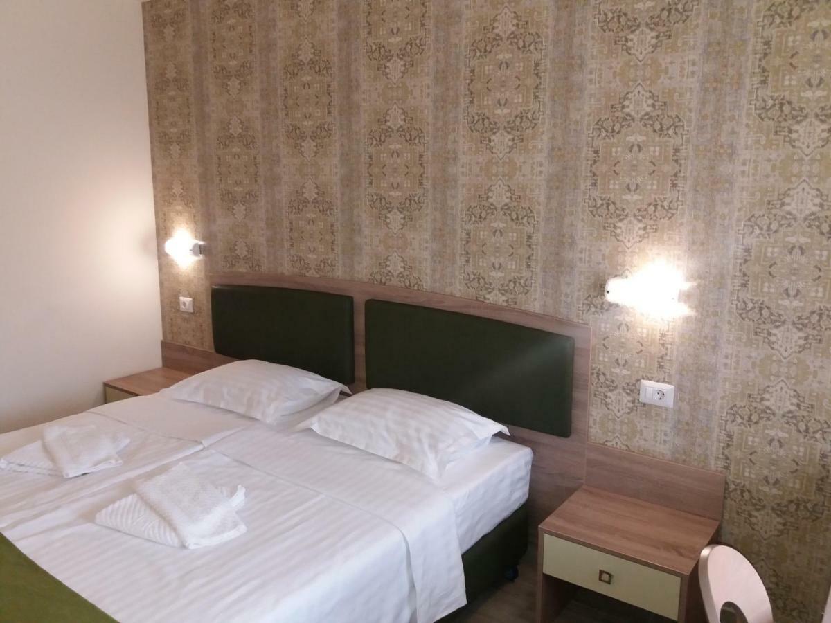 Hotel Olanesti & Spa Medical Бэи­ле-Олэ­неш­ти Экстерьер фото